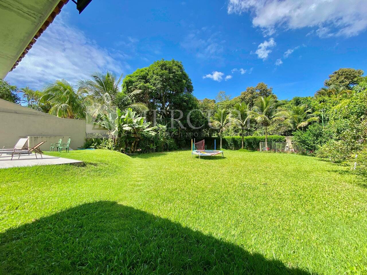 Casa à venda no Jardim Acapulco: 