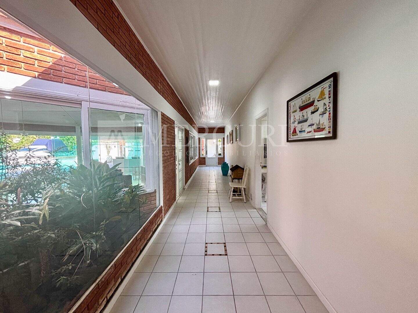Casa à venda no Condominio Residencial Marina Guarujá: casa a venda no guarujá no condomínio Marina, anunciada por imobiliárias em guarujá especializadas em imóveis exclusivos.