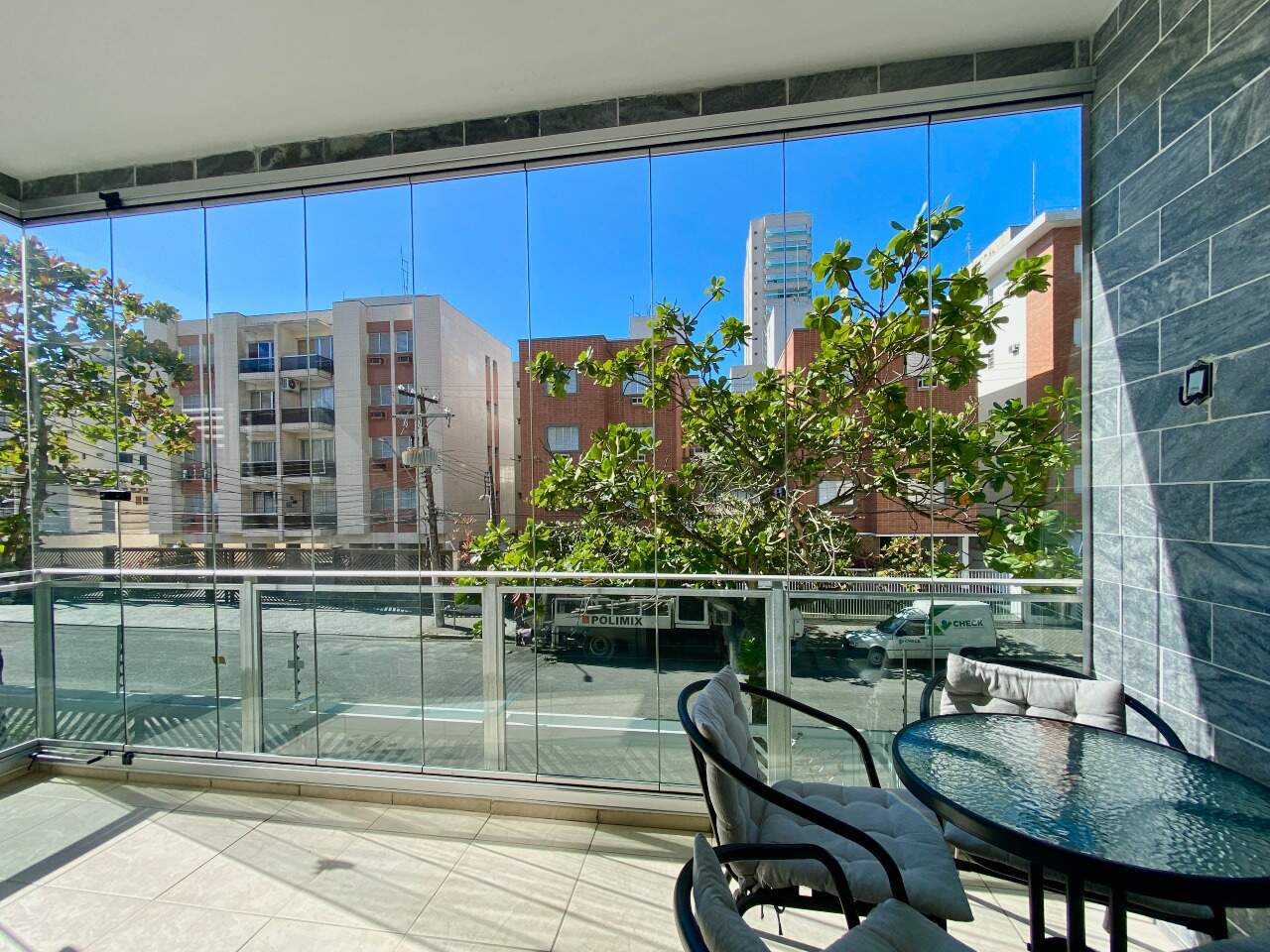 Apartamento à venda no Enseada: 