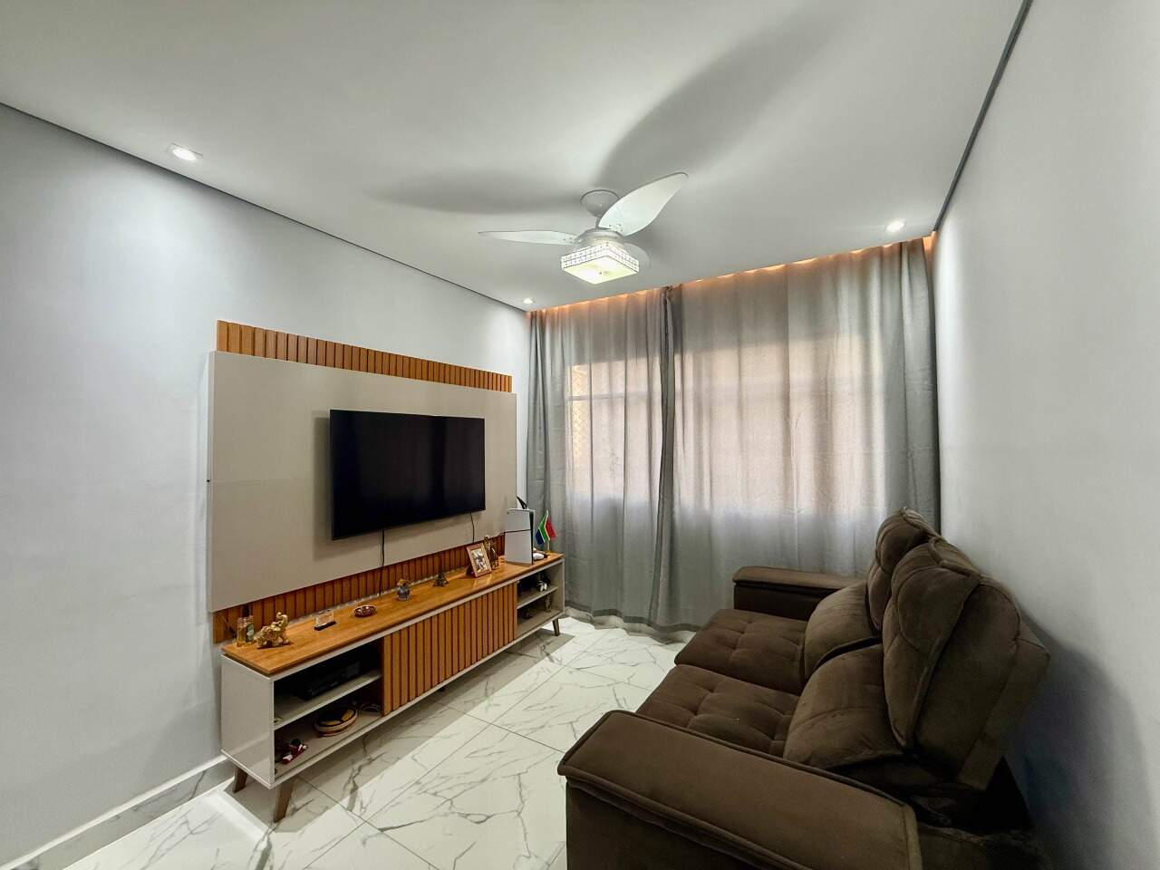 Apartamento à venda no Pitangueiras: 