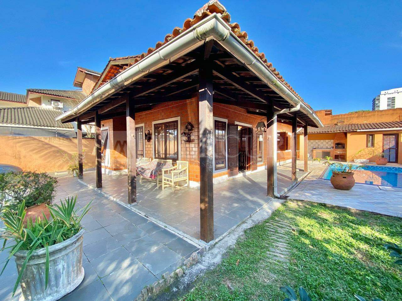 Casa à venda no Enseada: 