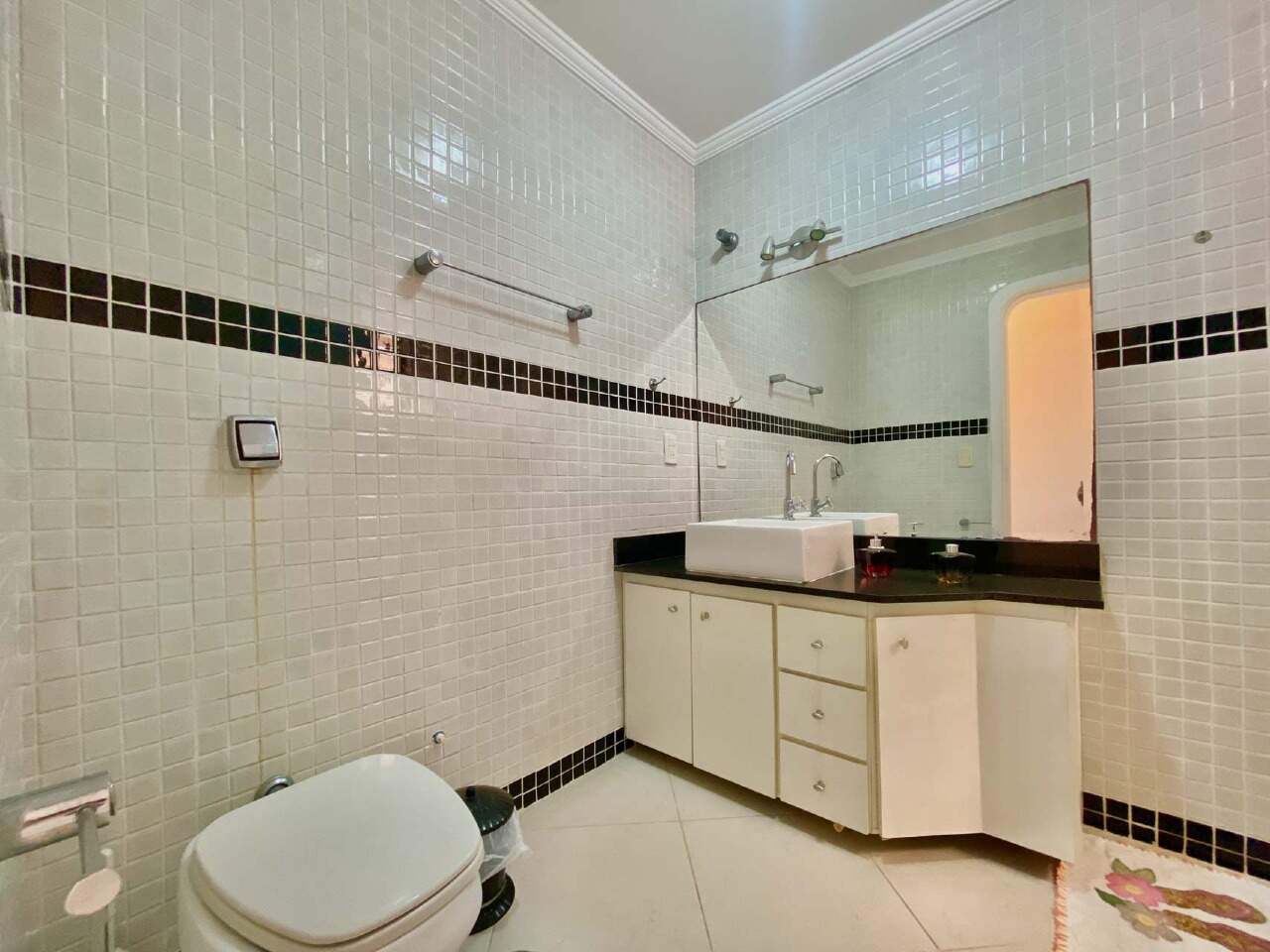 Apartamento à venda no Enseada: 