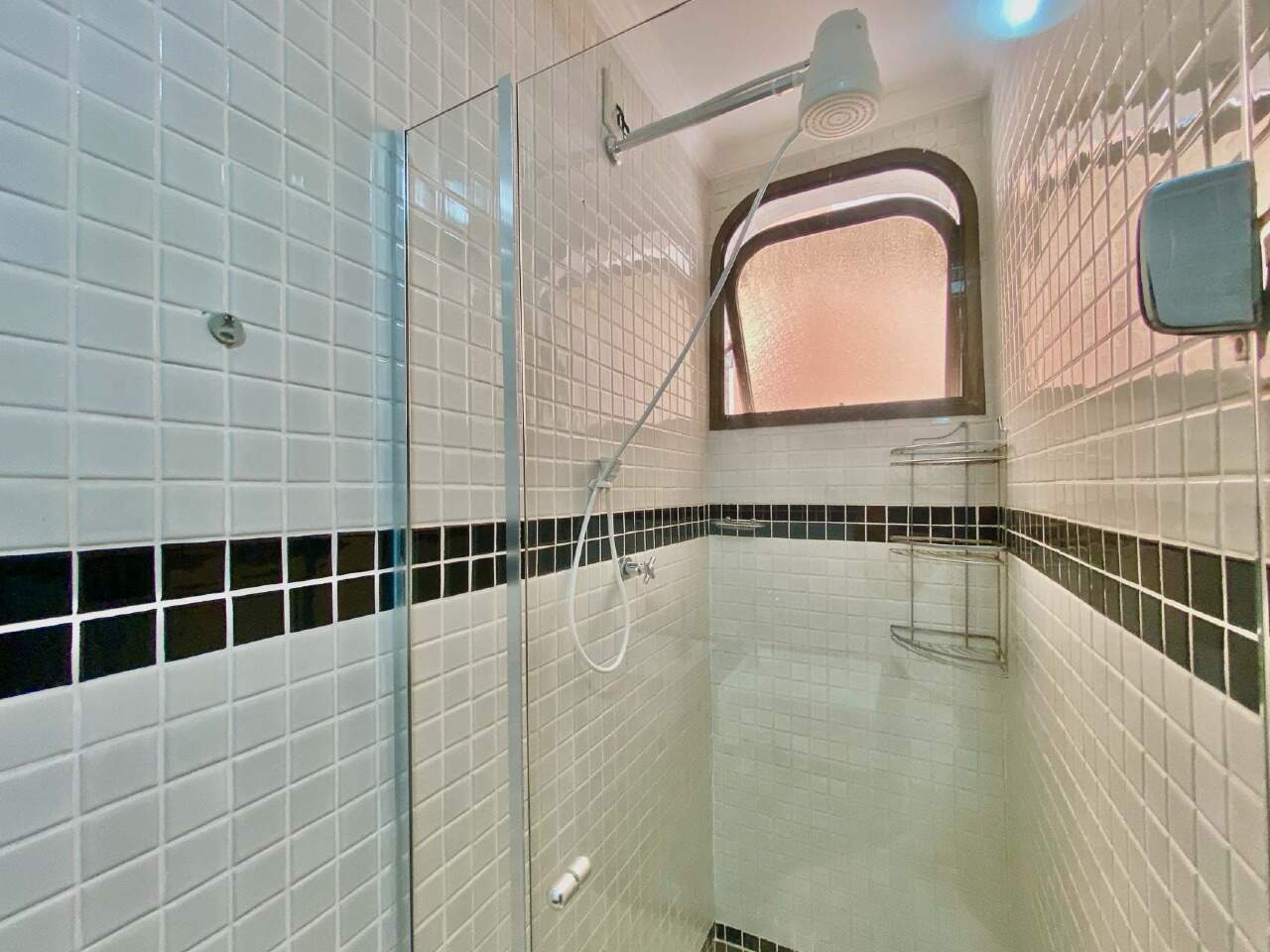 Apartamento à venda no Enseada: 