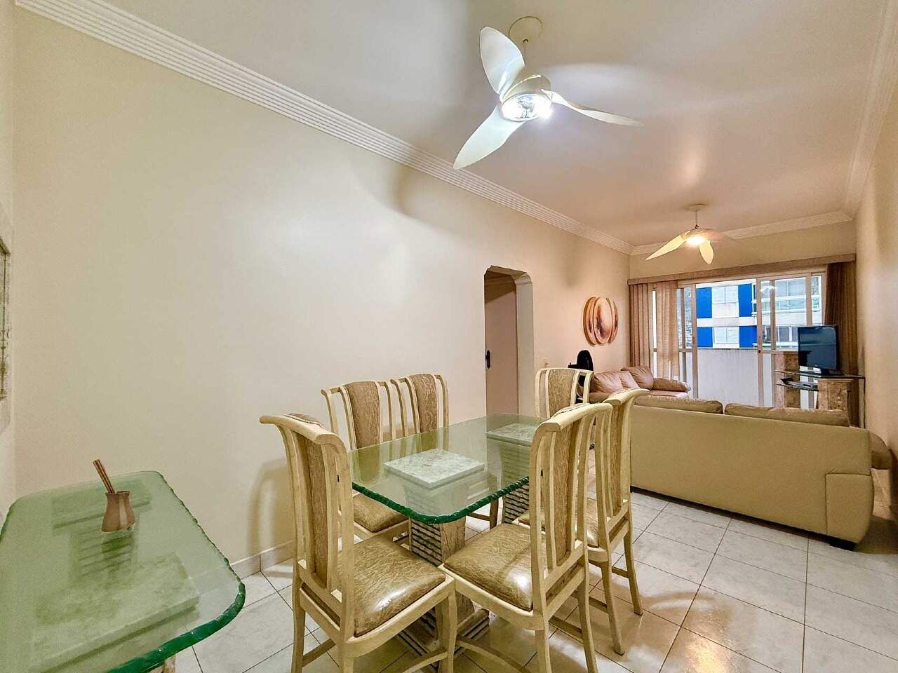 Apartamento à venda no Enseada: 