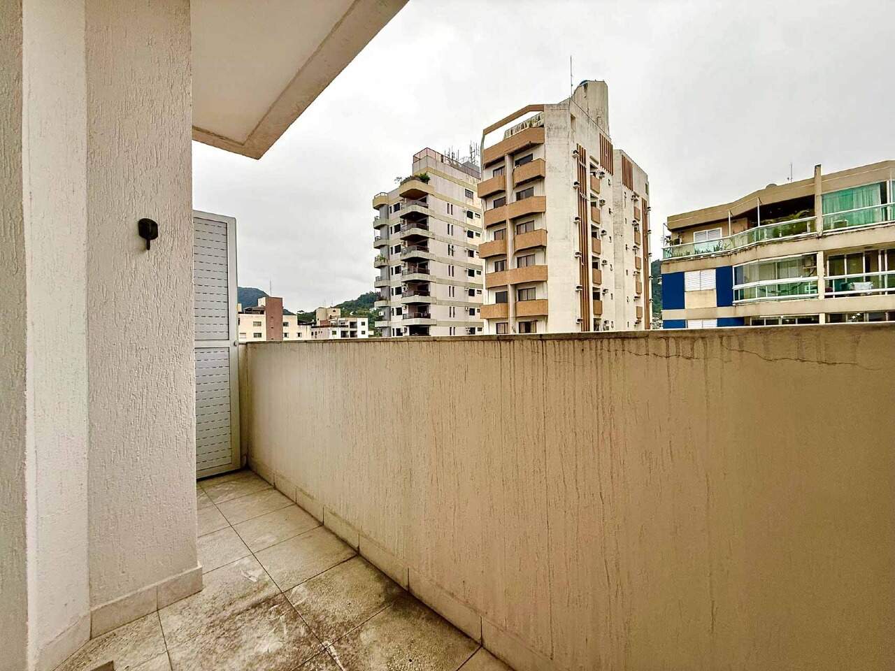 Apartamento à venda no Enseada: 