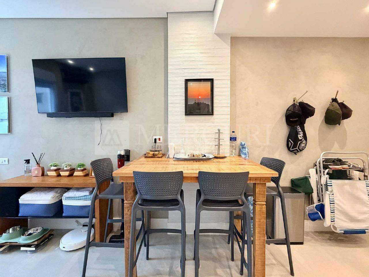 Apartamento à venda no Pitangueiras: 
