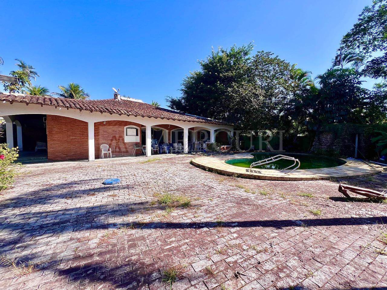 Casa à venda no Jardim Acapulco: 