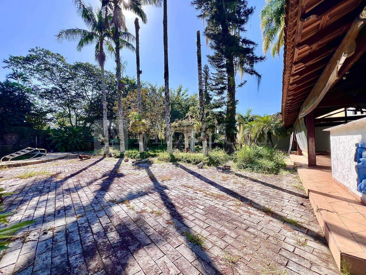Casa à venda no Jardim Acapulco: 