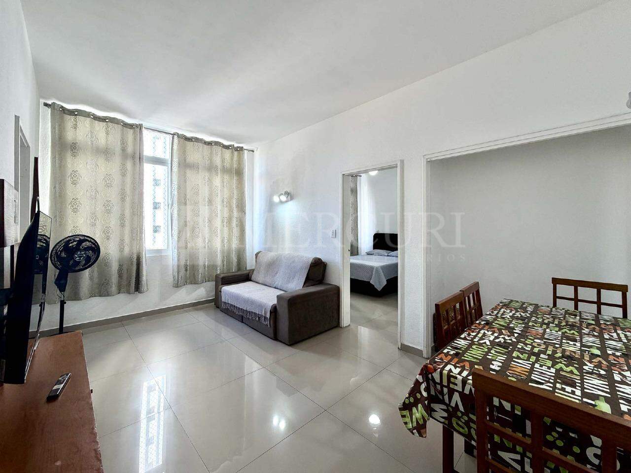 Apartamento à venda no Pitangueiras: 