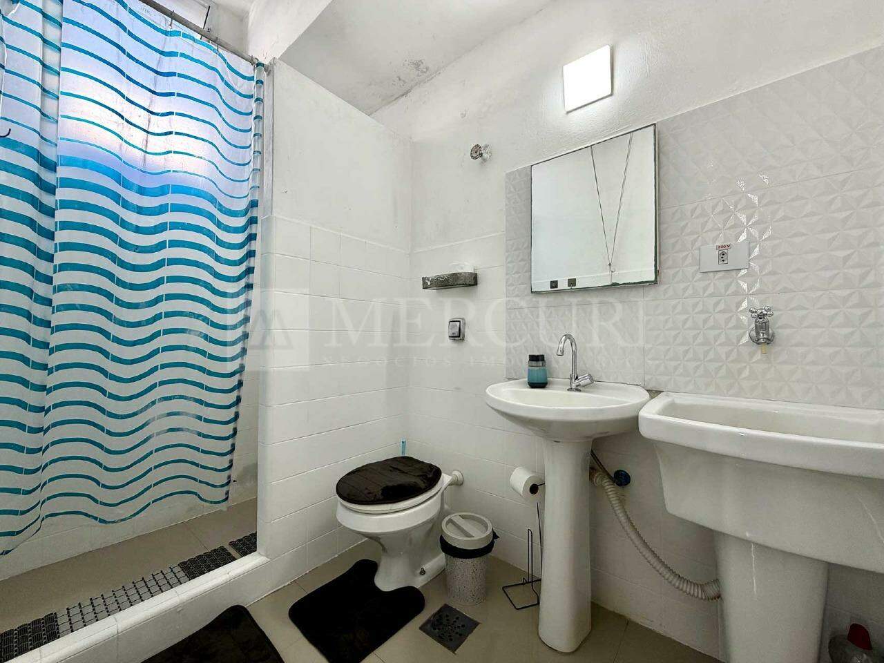 Apartamento à venda no Pitangueiras: 