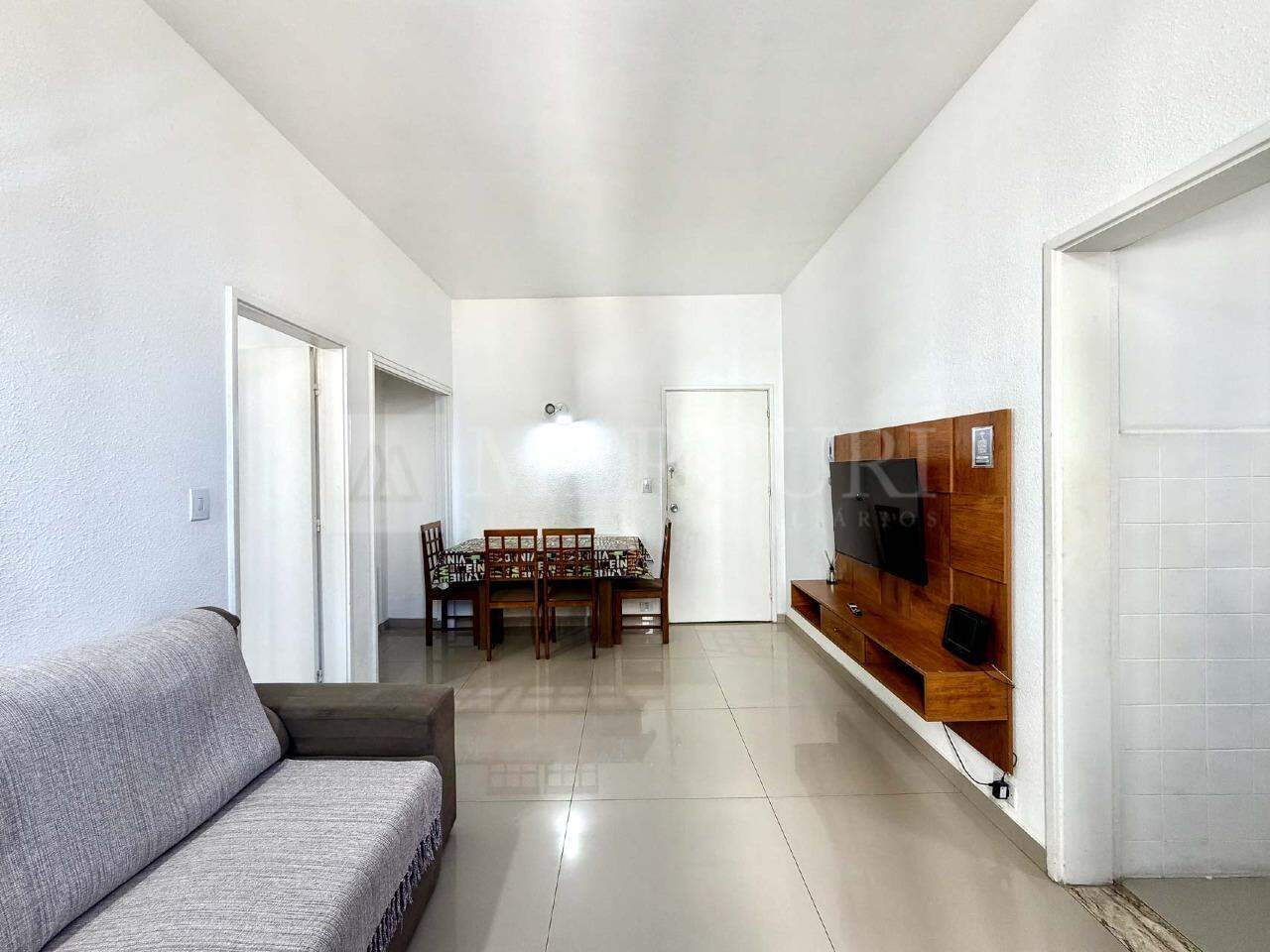Apartamento à venda no Pitangueiras: 
