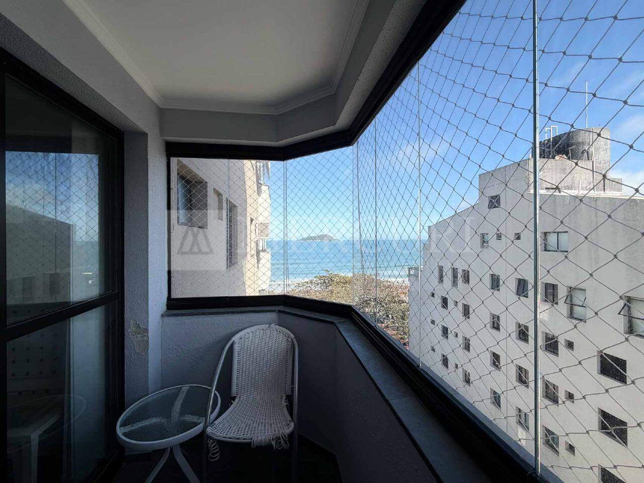 Apartamento à venda no Tombo: 