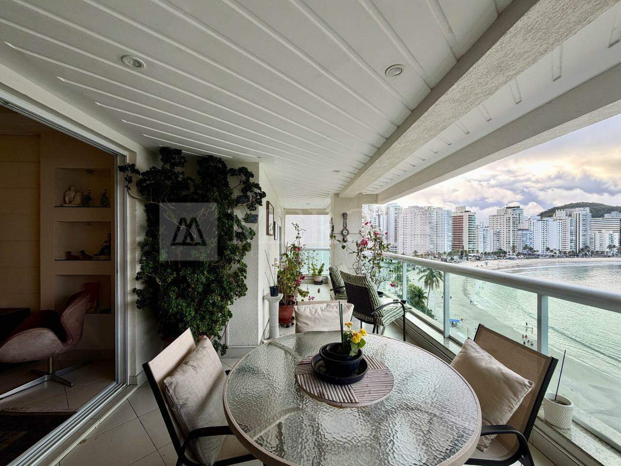 Apartamento à venda no Jardim Astúrias: 