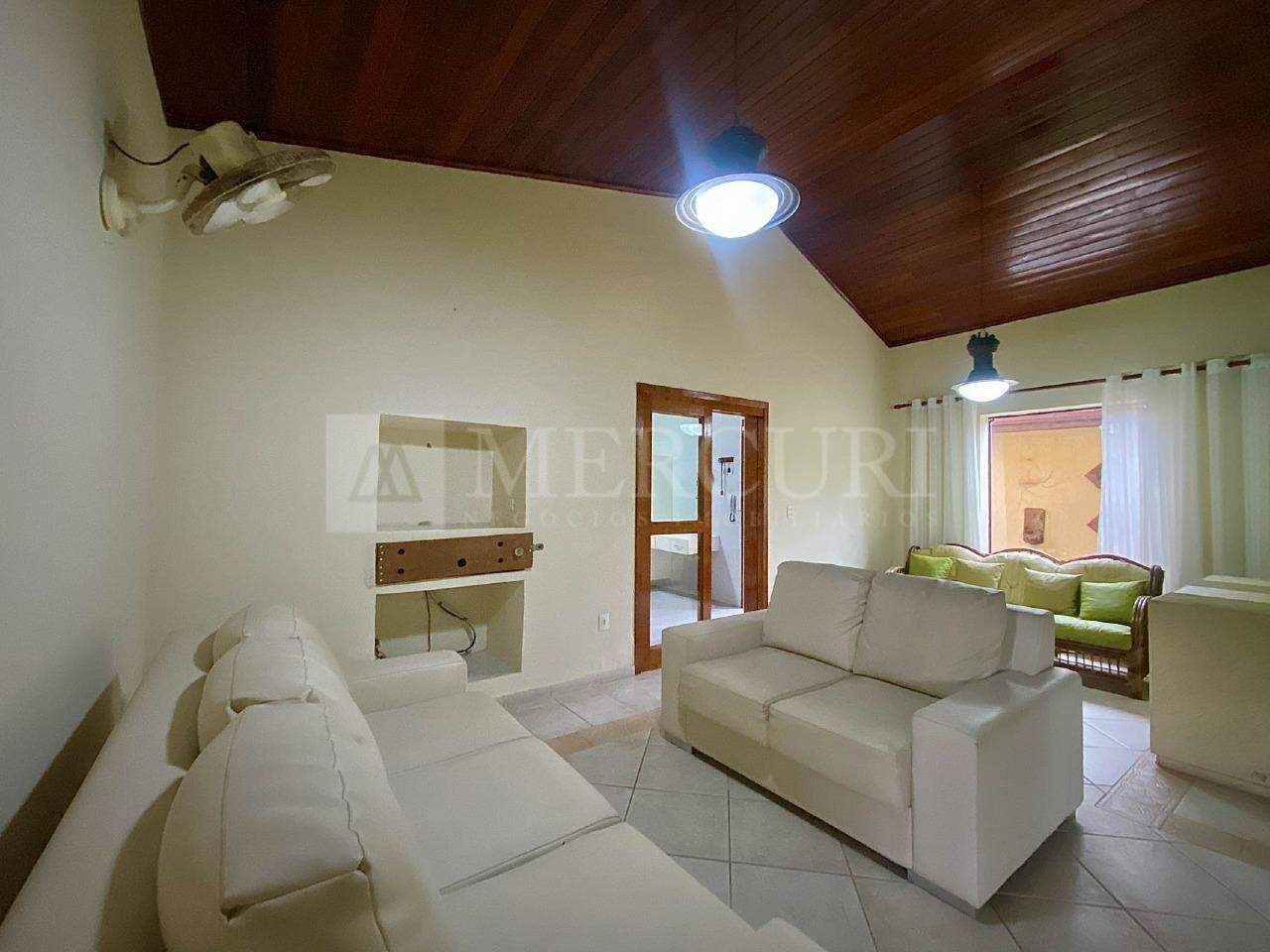 Casa à venda no Enseada: 