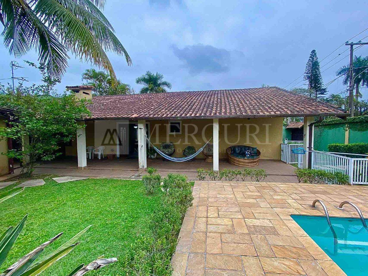 Casa à venda no Enseada: 