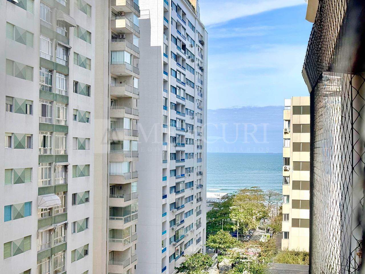 Apartamento à venda no Pitangueiras: 