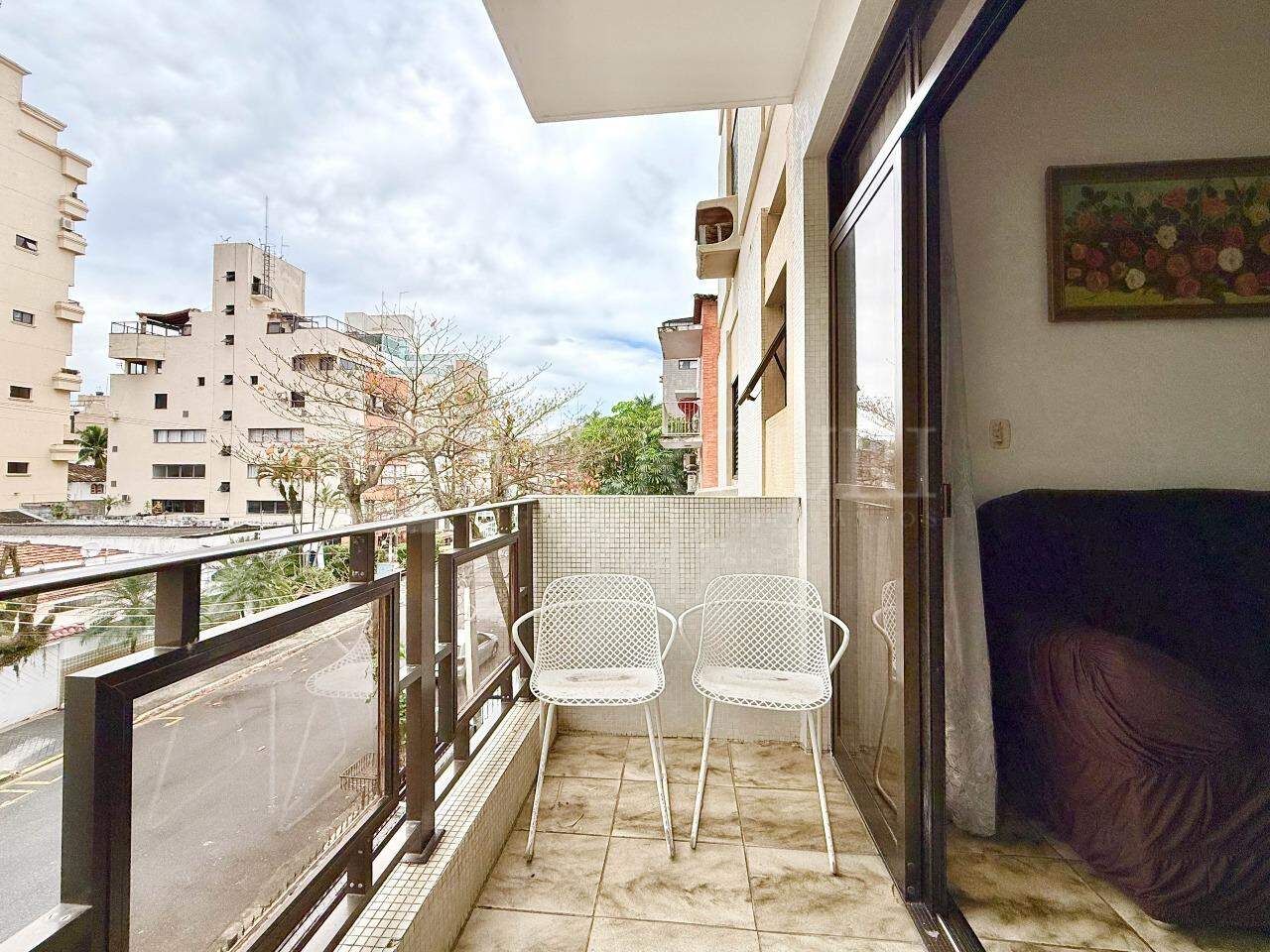 Apartamento à venda no Enseada: 