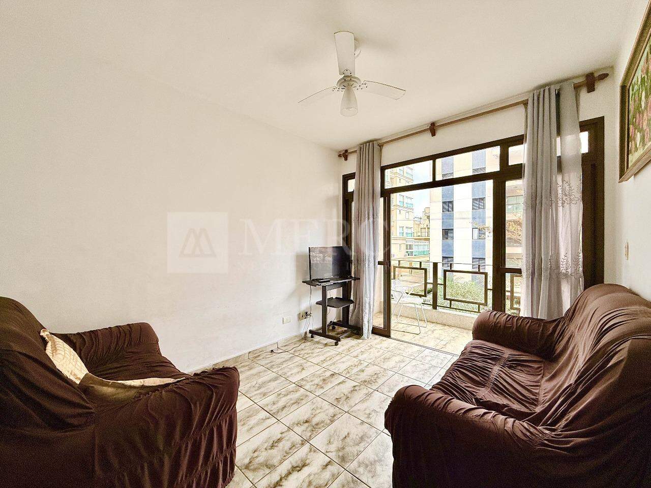 Apartamento à venda no Enseada: 