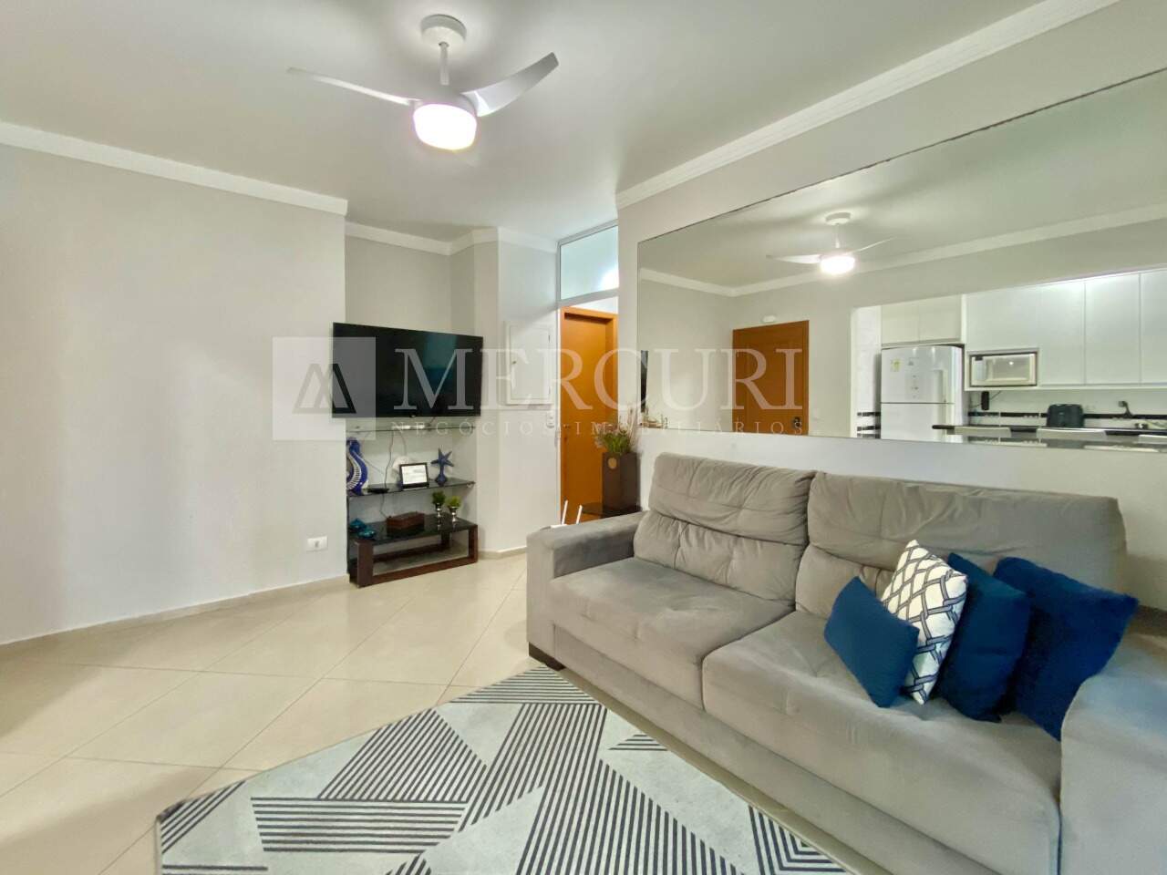 Apartamento à venda no Pitangueiras: 