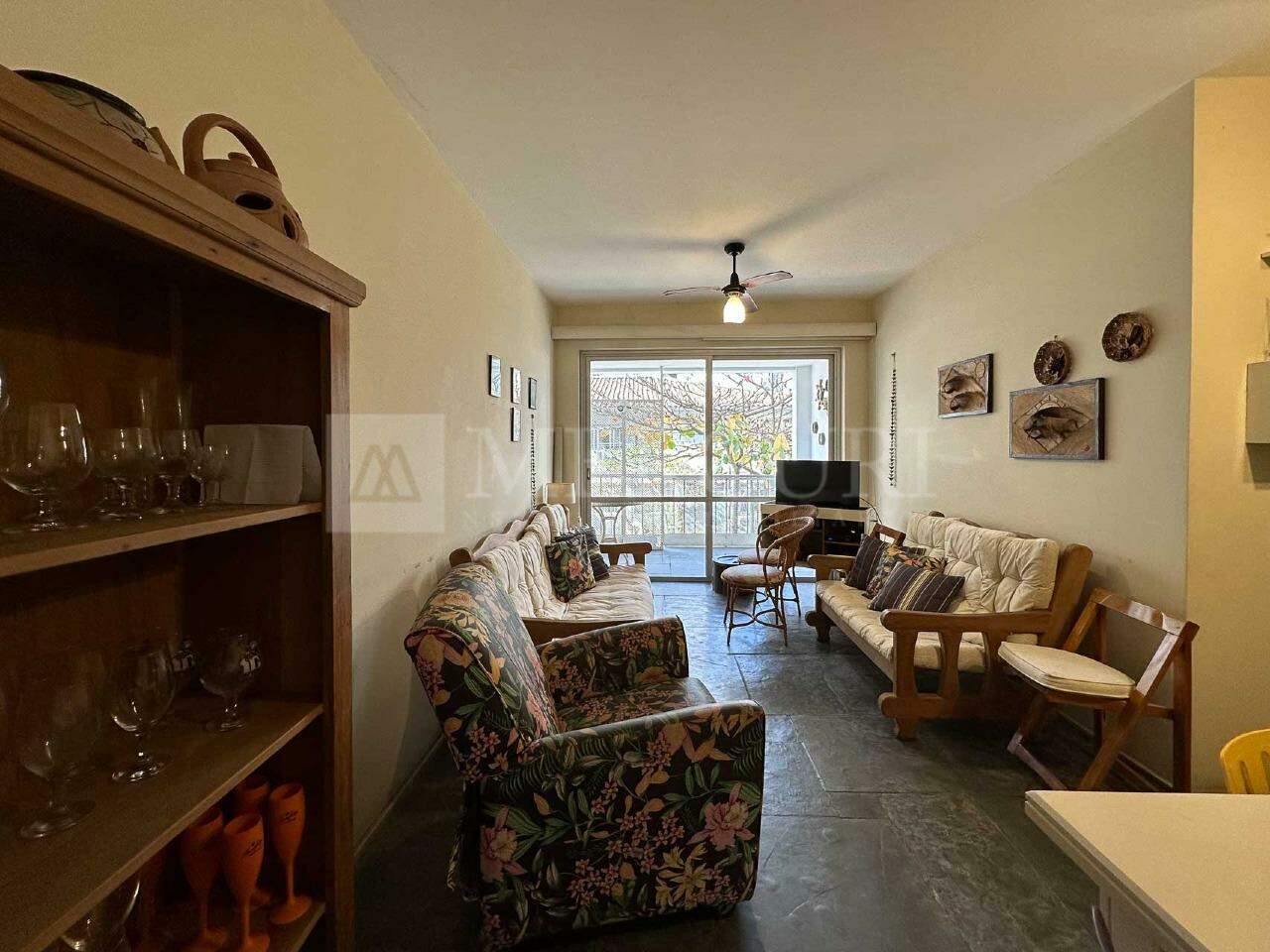 Apartamento à venda no Pitangueiras: 