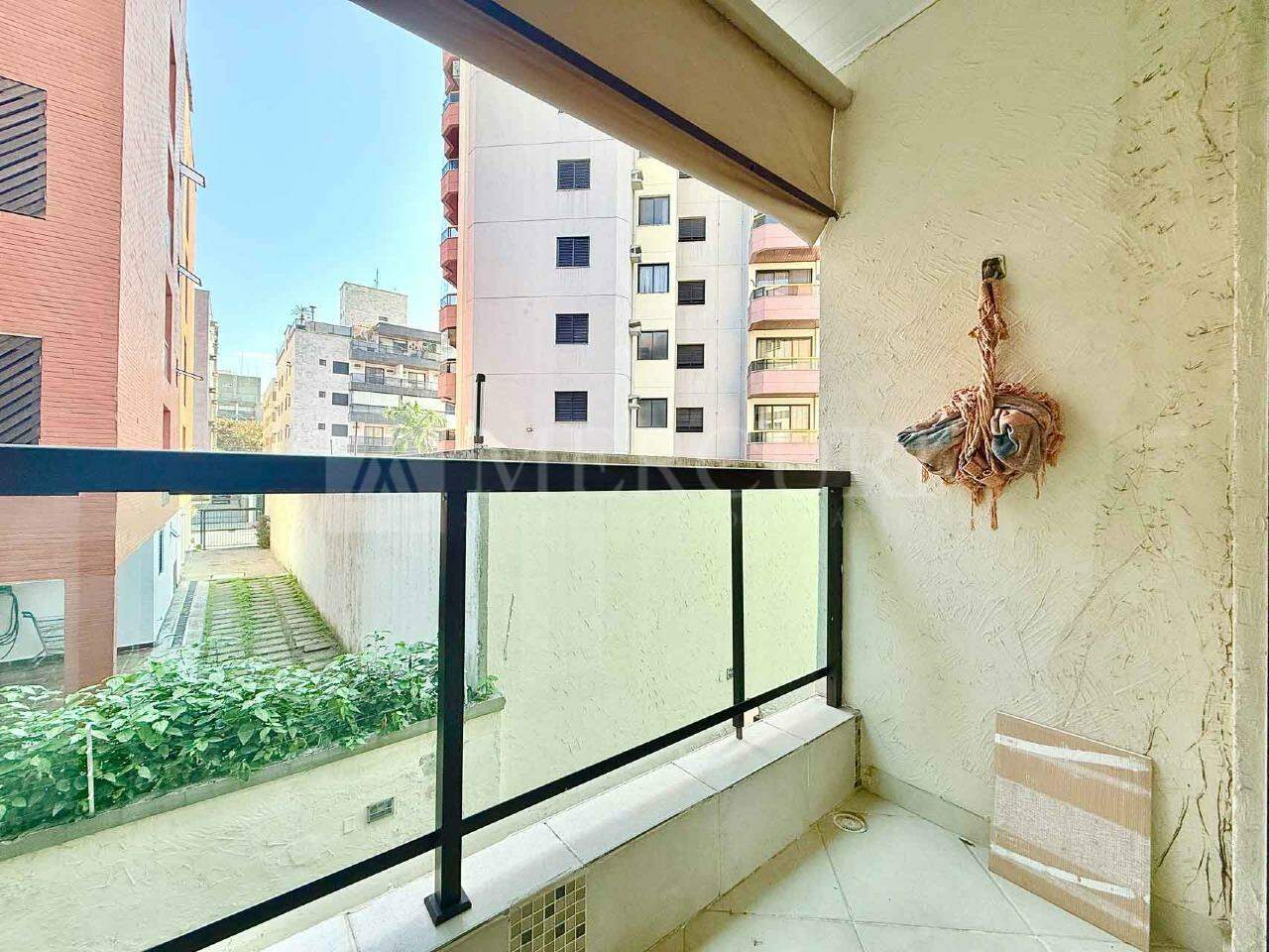 Apartamento à venda no Enseada: 