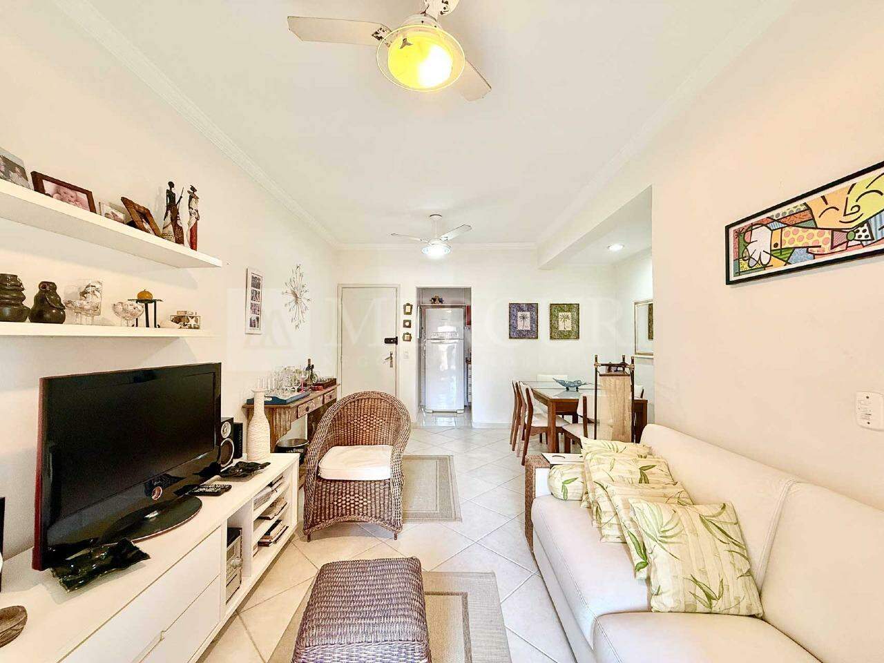 Apartamento à venda no Enseada: 