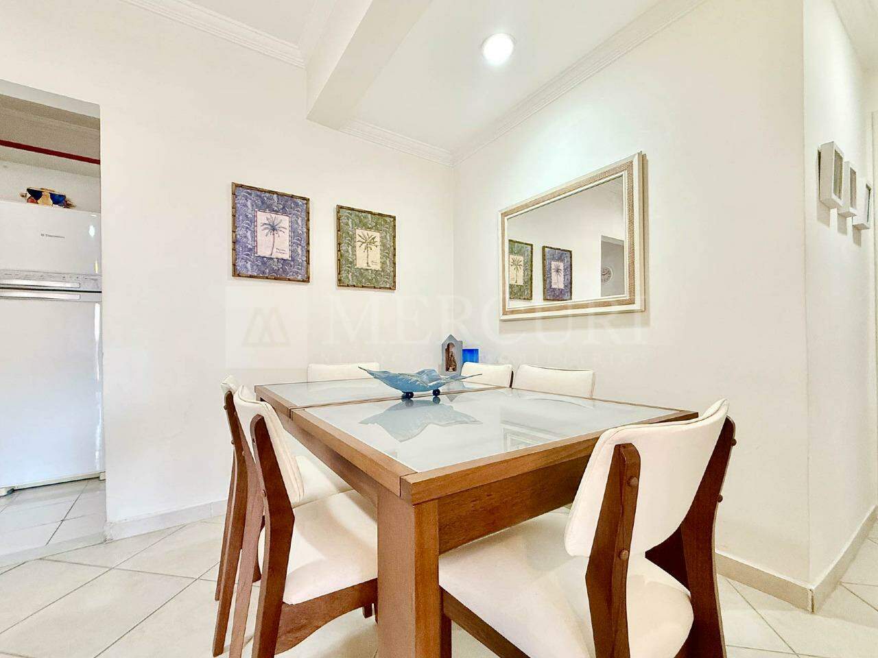 Apartamento à venda no Enseada: 