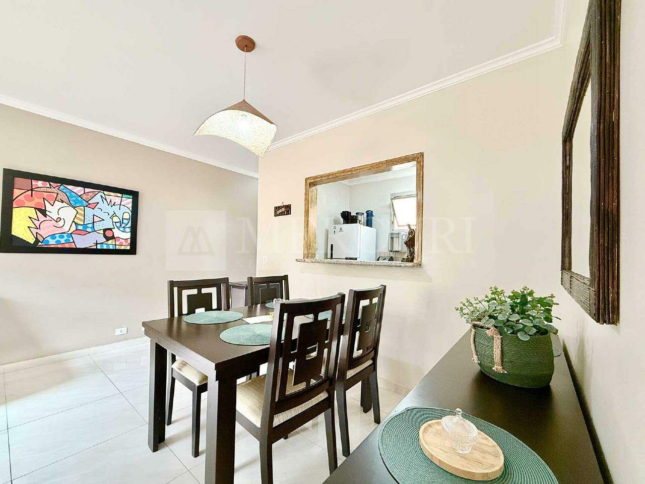 Apartamento à venda no Enseada: 
