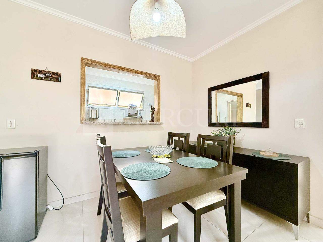 Apartamento à venda no Enseada: 