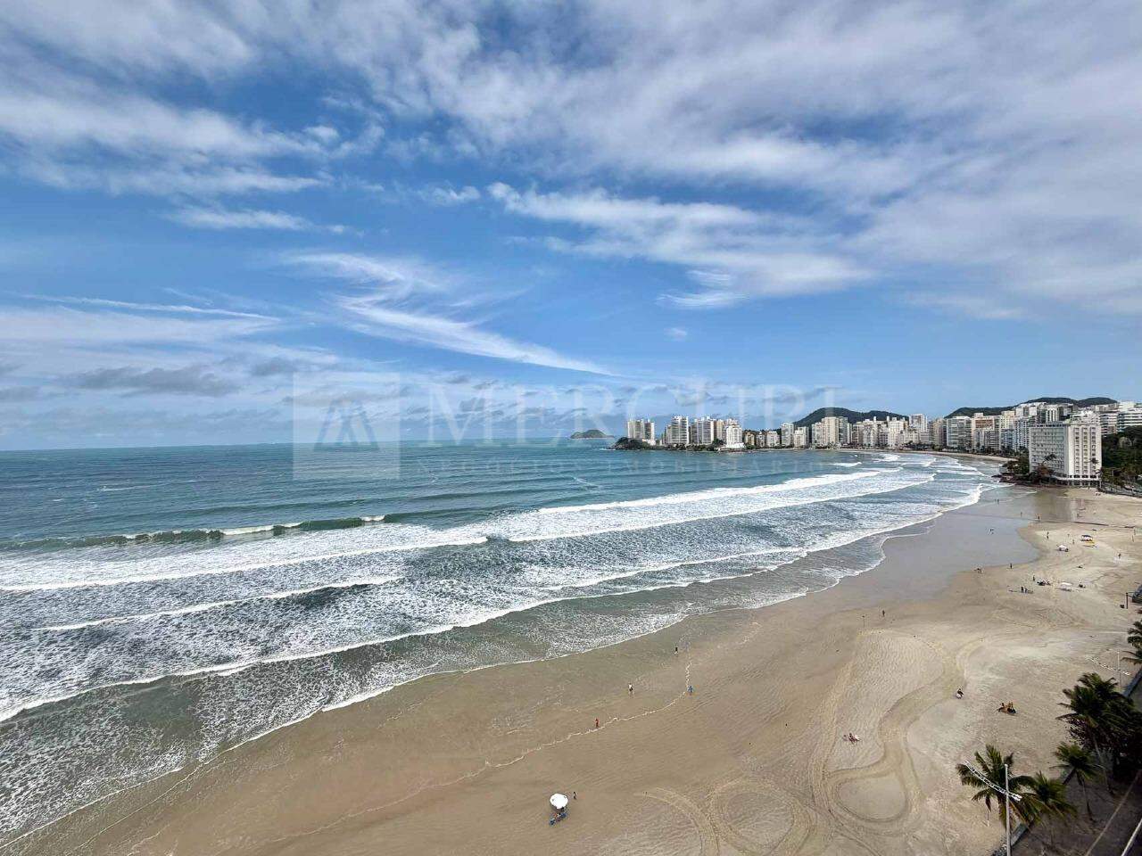 Apartamento à venda no Pitangueiras: 