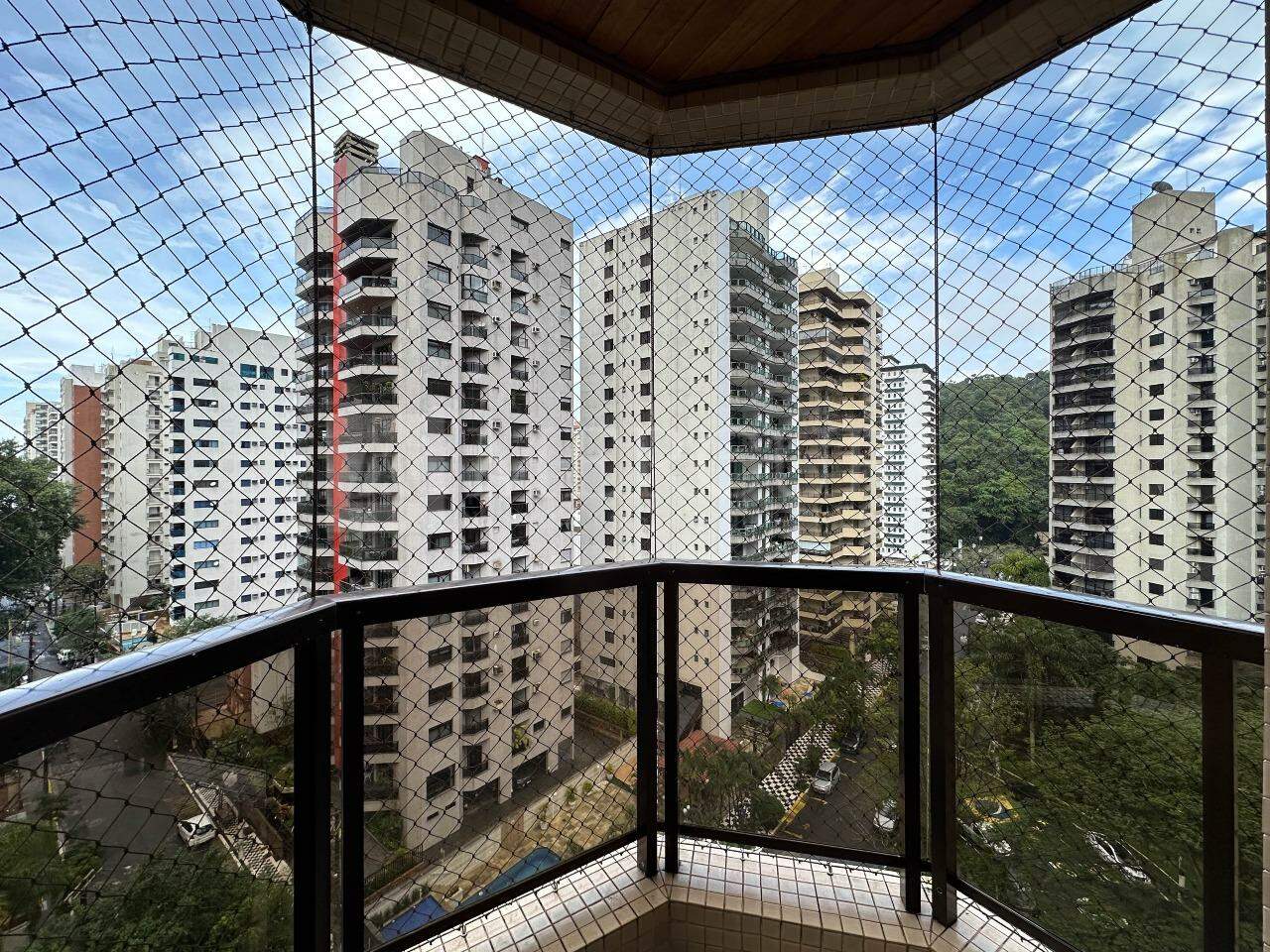 Apartamento à venda no Pitangueiras: 