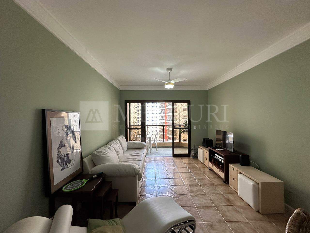 Apartamento à venda no Pitangueiras: 