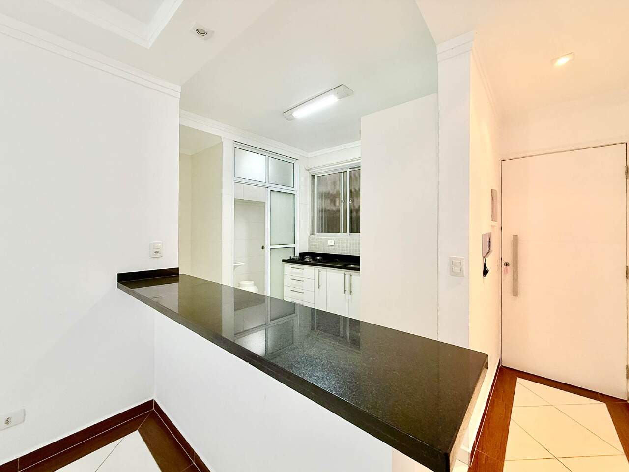 Apartamento à venda no Enseada: 
