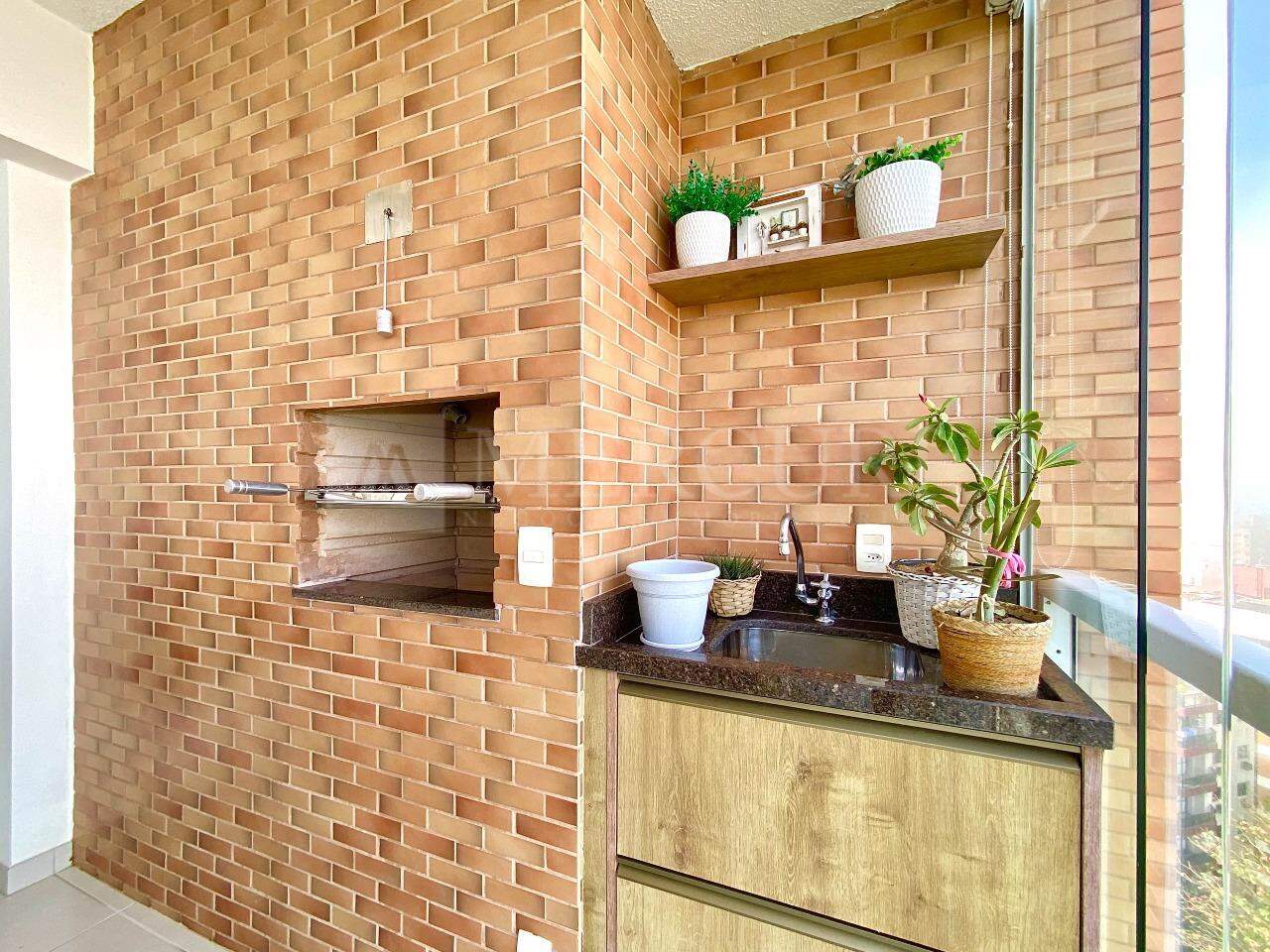 Apartamento à venda no Enseada: 