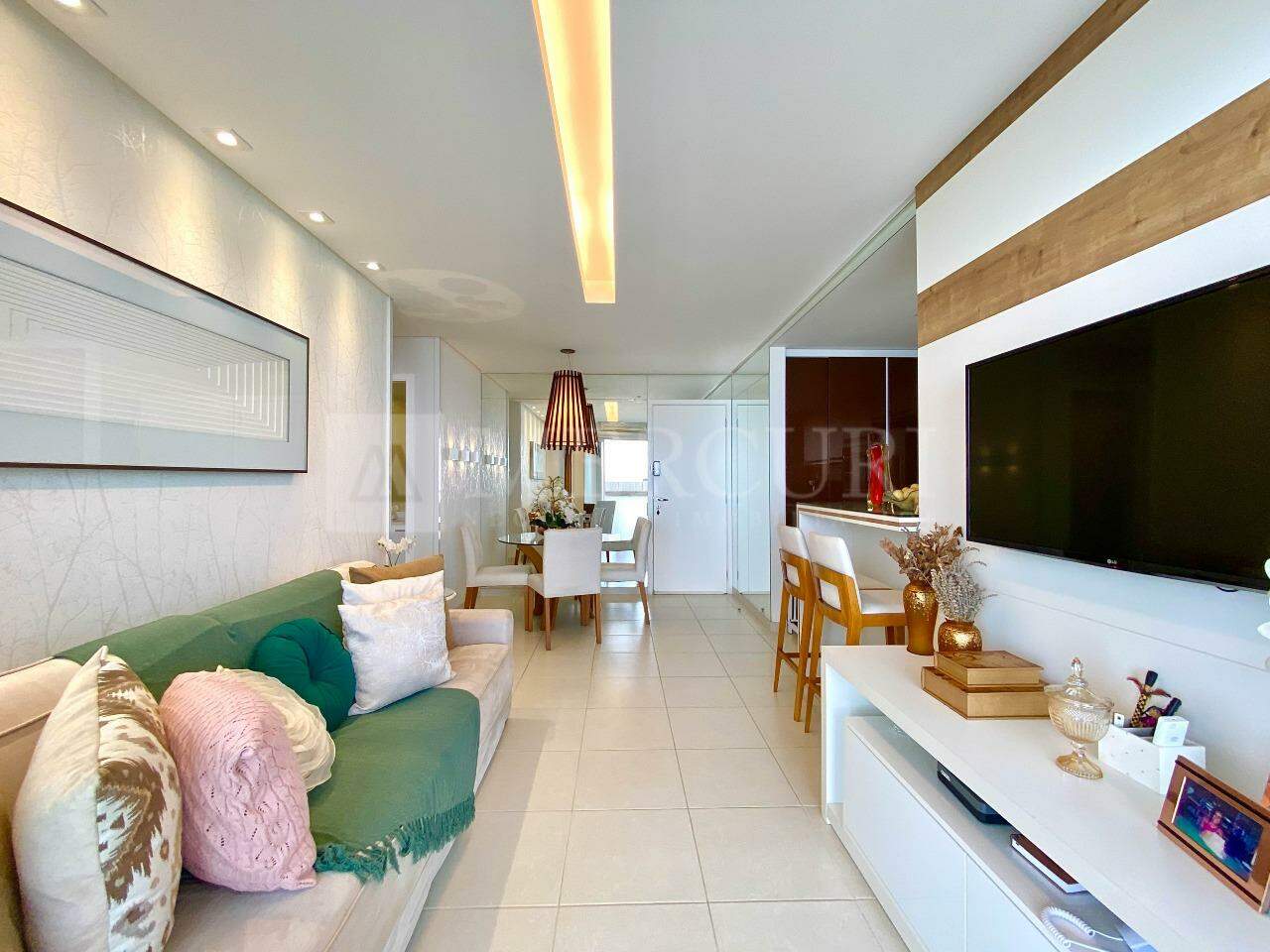 Apartamento à venda no Enseada: 
