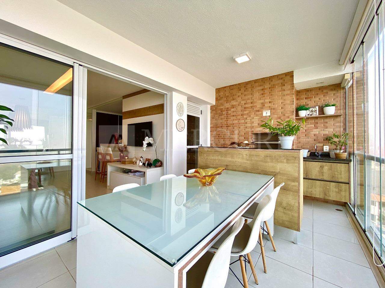 Apartamento à venda no Enseada: 