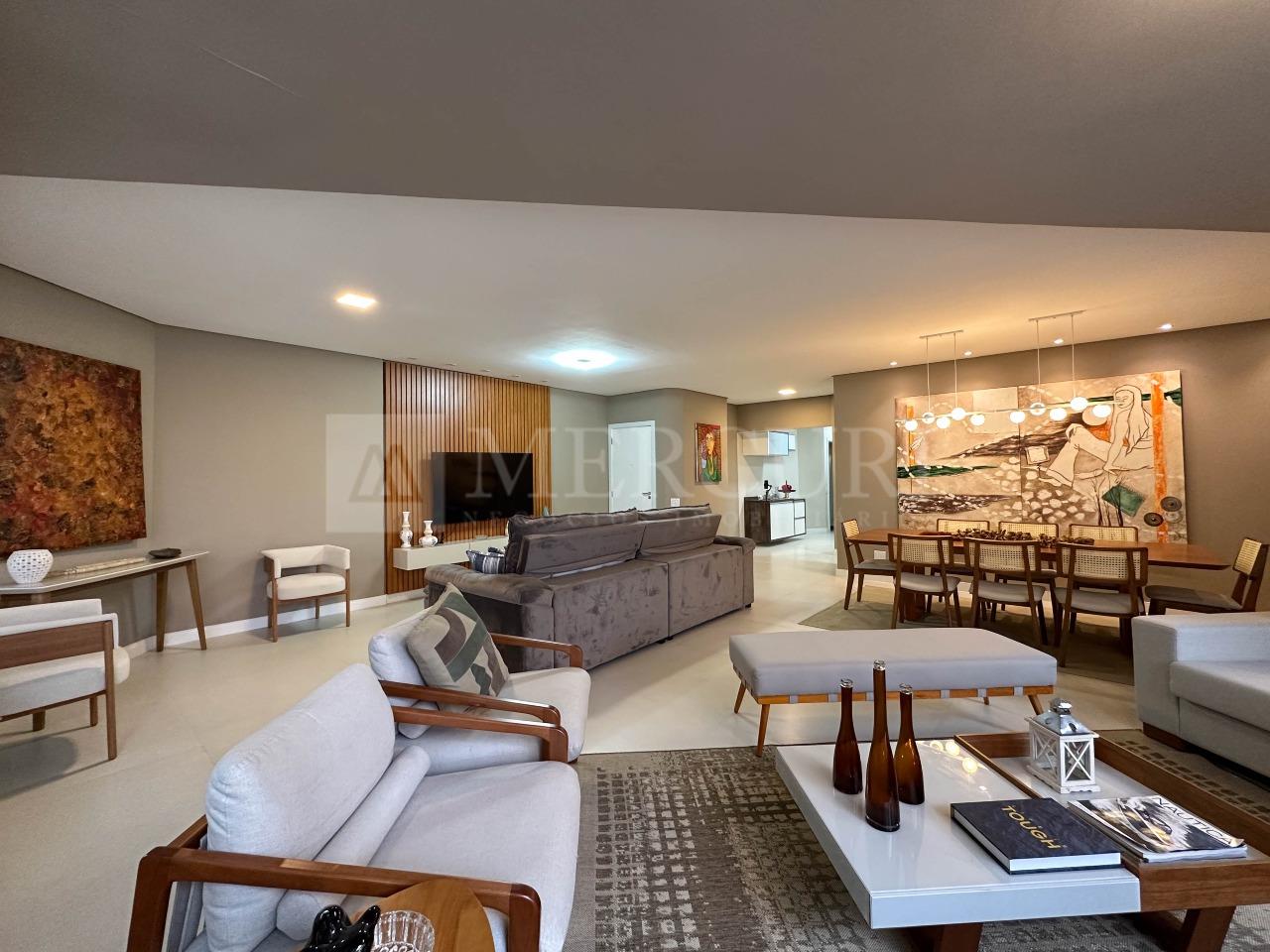 Apartamento à venda no Pitangueiras: 