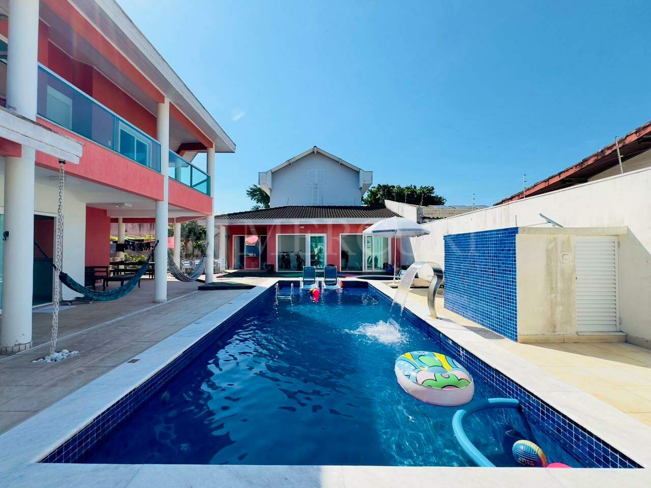 Casa à venda no Vila Santa Rosa: 