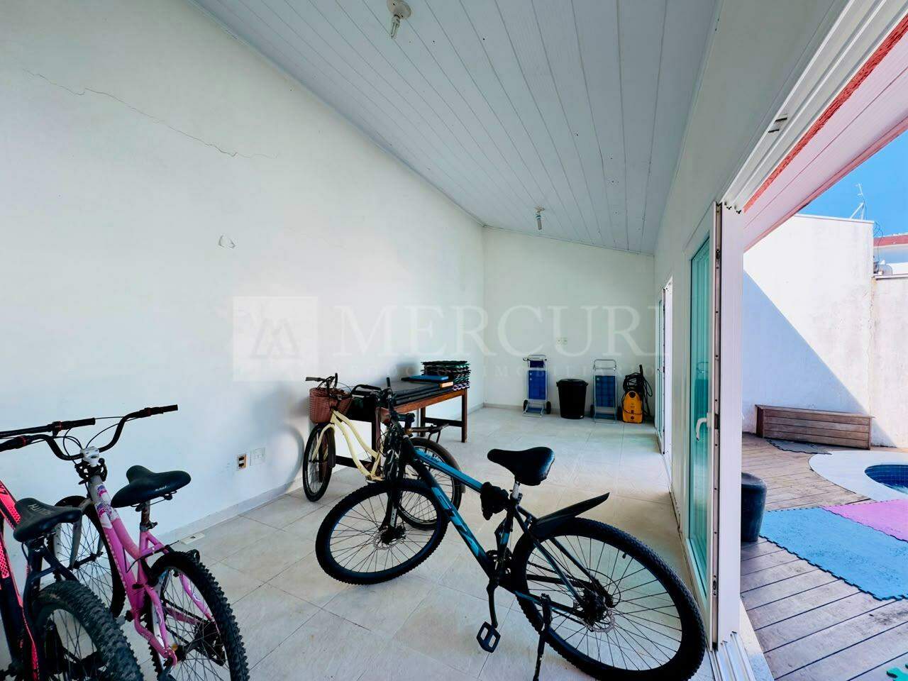 Casa à venda no Vila Santa Rosa: 