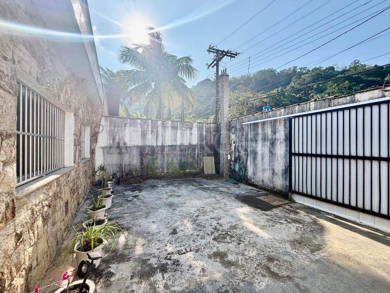 Casa à venda no Jardim Guaiuba: 