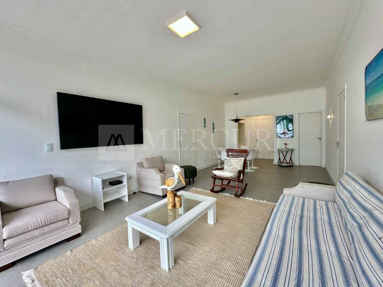 Apartamento à venda no Pitangueiras: 