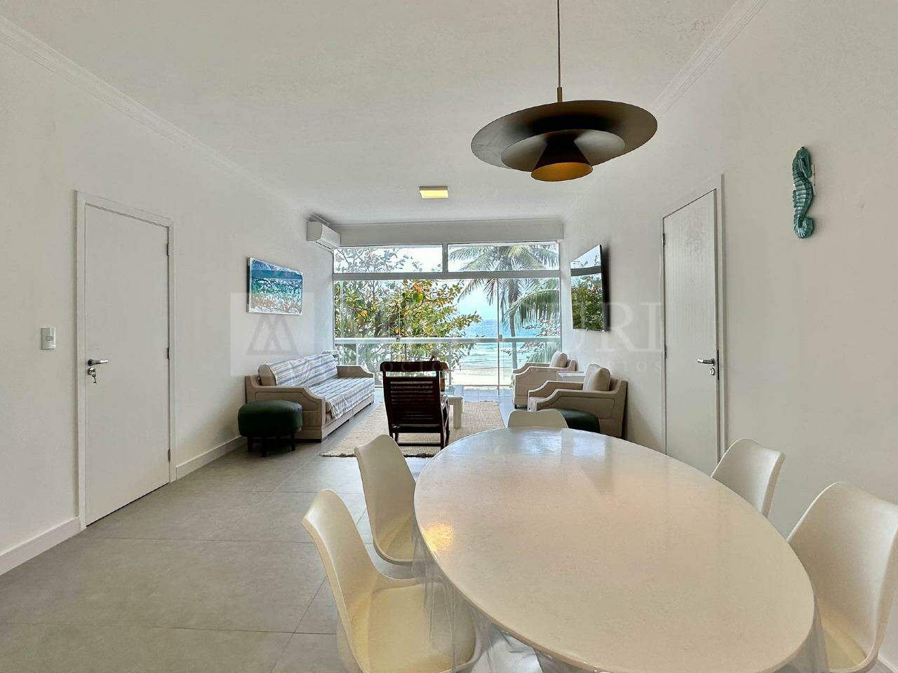 Apartamento à venda no Pitangueiras: 