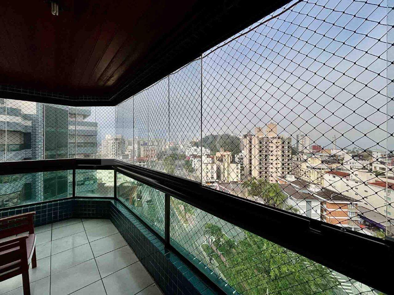 Apartamento à venda no Enseada: 