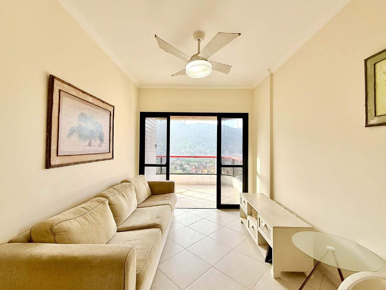 Apartamento à venda no Enseada: 