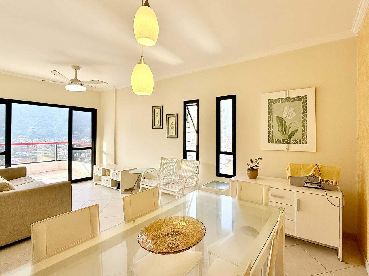 Apartamento à venda no Enseada: 