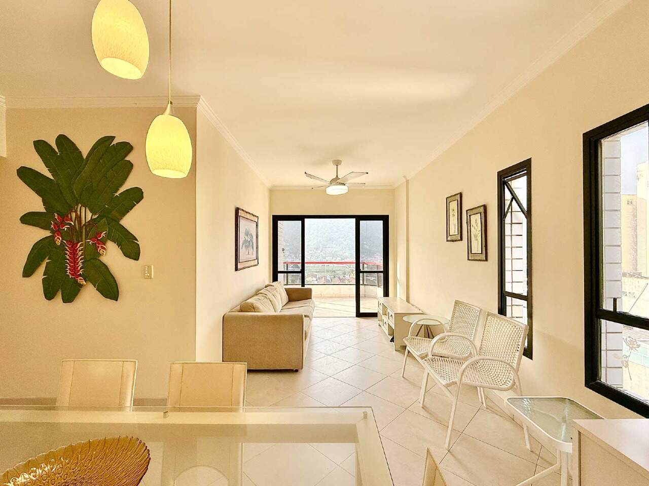 Apartamento à venda no Enseada: 