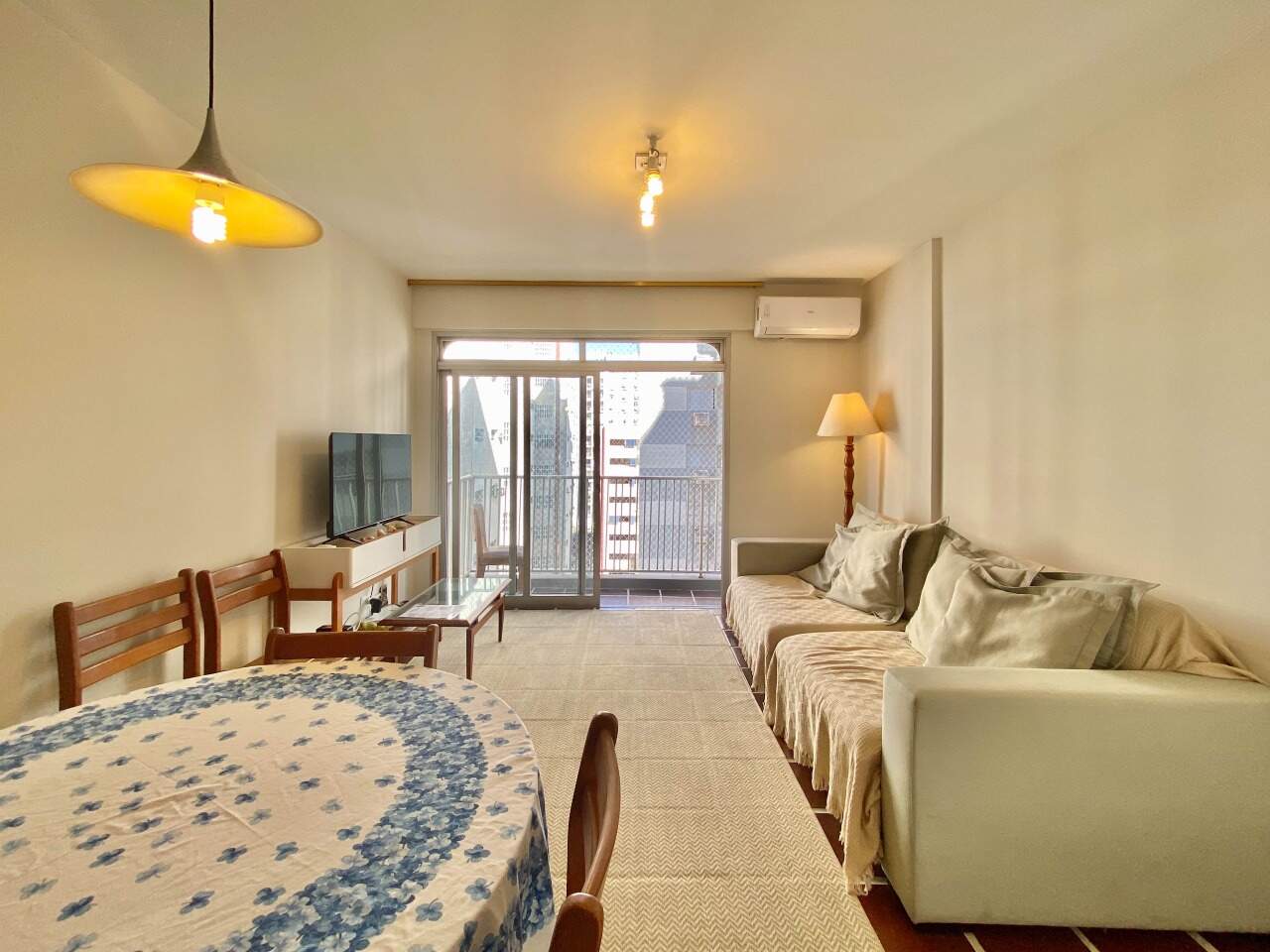 Apartamento à venda no Pitangueiras: 