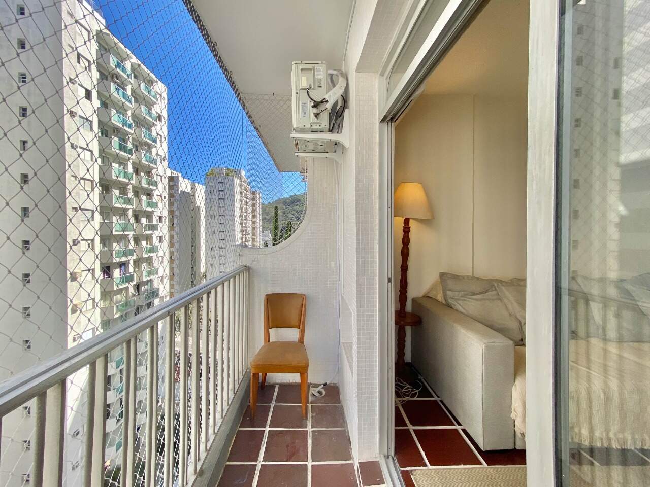 Apartamento à venda no Pitangueiras: 