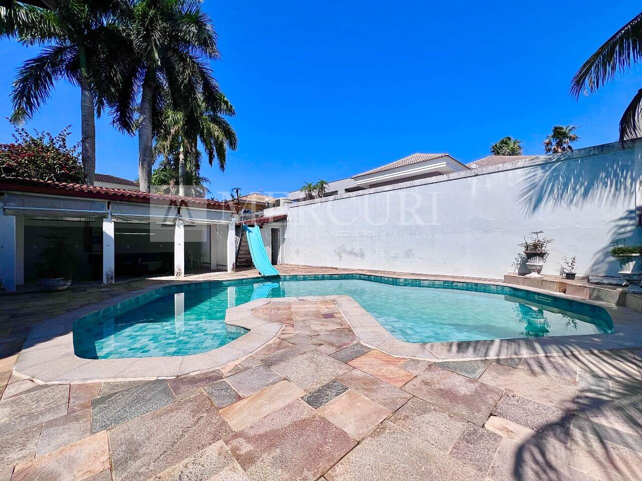 Casa à venda no Balneario Praia de Pernambuco: 