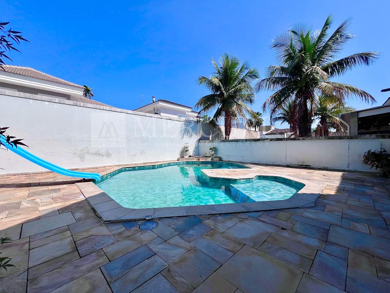 Casa à venda no Balneario Praia de Pernambuco: 